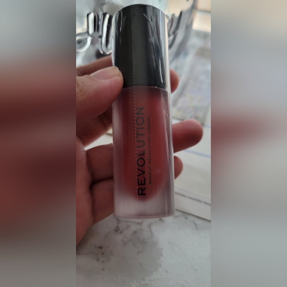 Revolution Matte Lipstic